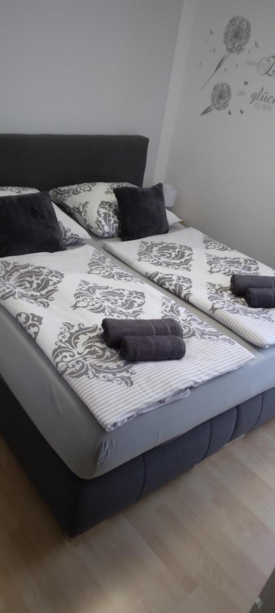 Ferienwohnung Mit Balkon Schwandorf Bagian luar foto